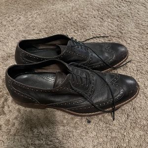 Cole Haan leather dress shoes